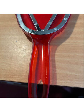 Red plastic jar opener with grip 
New
Five chip clips included